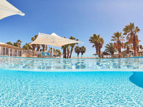 RAC Monkey Mia Dolphin Resort - New Castle Tourism 1