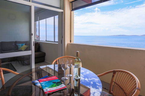 Spalding Lodge Unit 12 - Newcastle Accommodation 0