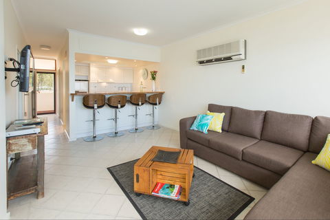 Spalding Lodge Unit 12 - Newcastle Accommodation 1