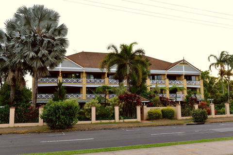 Waterfront Terraces - New Castle Tourism 0