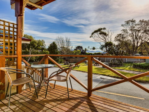 Wintersun Gardens Motel - New Castle Tourism 0