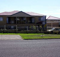 Marks Villa by the Sea - New Castle Tourism