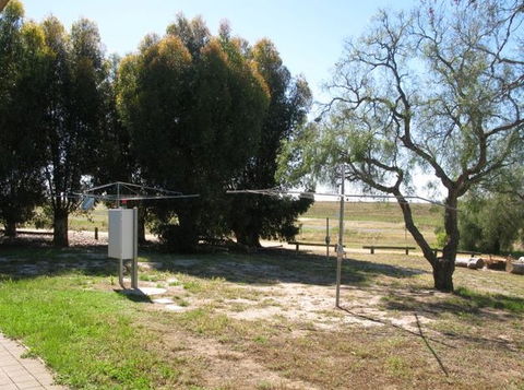 Natimuk Lake Caravan Park - New Castle Tourism 4