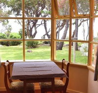 Anchlia Waterfront Cottage - New Castle Tourism