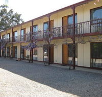 Central Motor Inn Wentworth - New Castle Tourism
