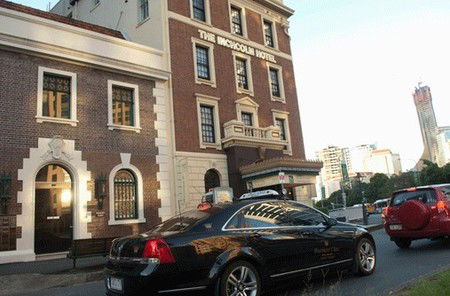 The Inchcolm Hotel - Newcastle Accommodation 4