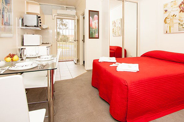 Griffith ACT Newcastle Accommodation