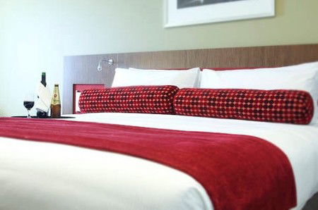 Mercure Sydney Liverpool - Newcastle Accommodation 1