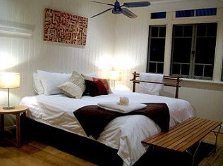 Annalilli - Newcastle Accommodation 4