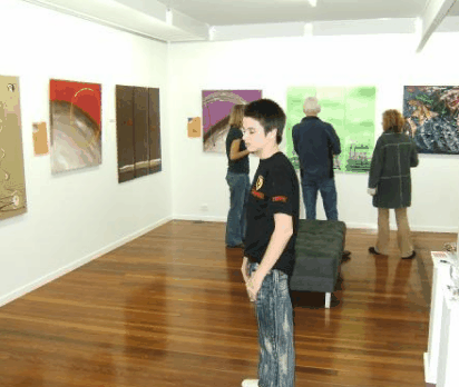 Circle Gallery