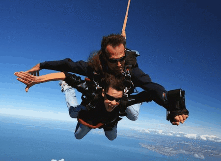 OzSkydiving - Newcastle Accommodation