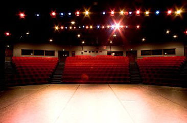 Glen Street Theatre - Newcastle Accommodation 1