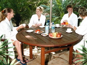 Rainforest Skywalk - New Castle Tourism 1