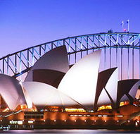 Sydney Opera House - New Castle Tourism