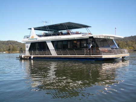 Able Hawkesbury River Houseboats - Newcastle Accommodation 0