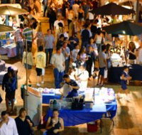 Surfers Paradise Beachfront Markets - New Castle Tourism