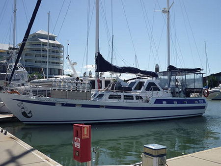Coral Sea Dreaming Dive And Sail - New Castle Tourism 0