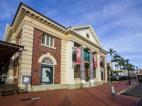 Cairns Regional Gallery - Newcastle Accommodation 9