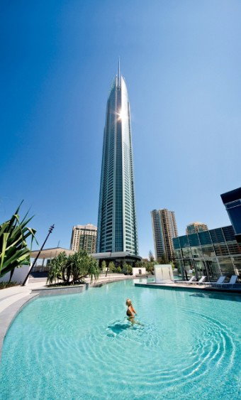 Q1 Spa - Gold Coast - Newcastle Accommodation 7
