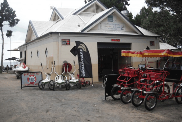 Aquavue Cafe Watersports - Newcastle Accommodation 3