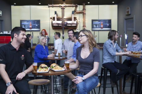 Carlton Brewhouse - Newcastle Accommodation 6