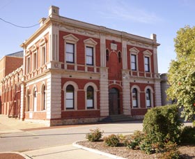 Northam Town Hall - New Castle Tourism 0