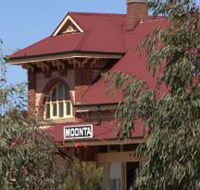 Moonta Tourist Office - Newcastle Accommodation