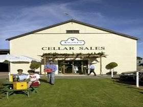 Angove Family Winemakers - New Castle Tourism 0