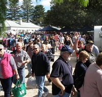 Stansbury Seaside Markets - Newcastle Accommodation