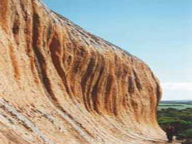 Pildappa Rock - New Castle Tourism 0