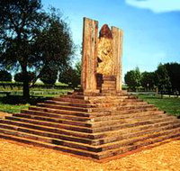 The Coonawarra Park - New Castle Tourism