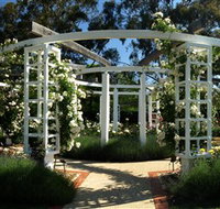 Old Parliament House Gardens - Newcastle Accommodation