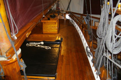 Bass & Flinders Centre - New Castle Tourism 3