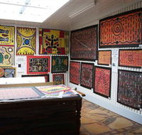 The Stockyard Gallery - Newcastle Accommodation