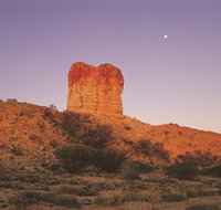Chambers Pillar Historical Reserve - Newcastle Accommodation