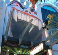 Draculas Haunted House