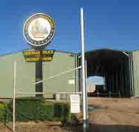 Wintons Diamantina Heritage Truck and Machinery Museum - New Castle Tourism