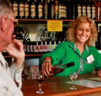 Riversands Vineyards - New Castle Tourism