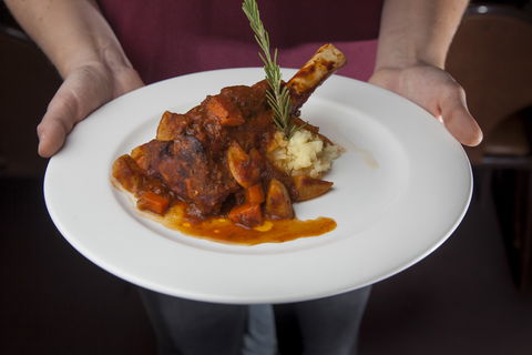 The Overlanders Steakhouse - Newcastle Accommodation 0