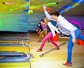 Great Ocean Road Tenpin Bowl - Newcastle Accommodation 0
