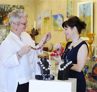 Town  Country Gallery - New Castle Tourism