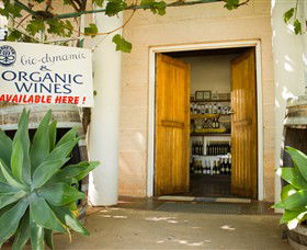 Robinvale Wines - Newcastle Accommodation 0