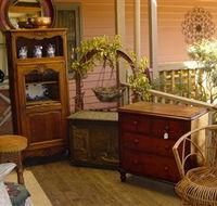 Watson's Creek Antiques  Cafe - New Castle Tourism