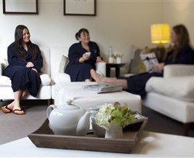 Natskin Day Spa Retreat - New Castle Tourism 0