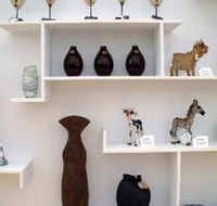 Swinging Swaggy Pottery Gift Ware and Cafe