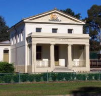 Berry Courthouse - New Castle Tourism