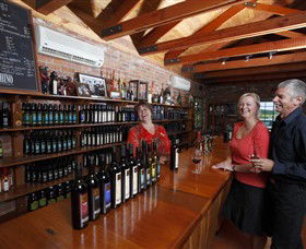 Monichino Wines - New Castle Tourism 1