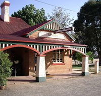 The Tumblong Tavern - Newcastle Accommodation