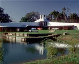 Binalong Motor Museum - New Castle Tourism 1