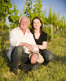 Helm Wines - New Castle Tourism 0